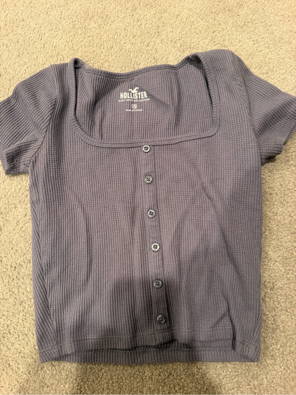 Hollister Women's Ribbed Henley Top in Charcoal Gray